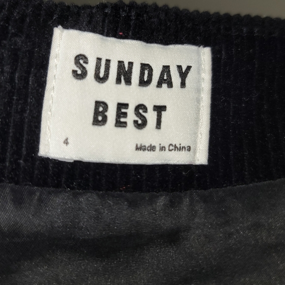 Skirt - Picture 2 of 3